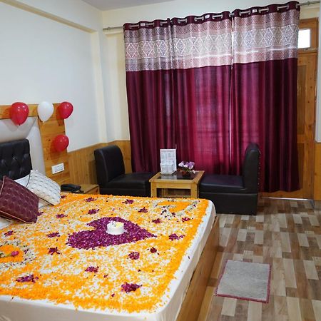 Hotel Anchal Residency Manali Buitenkant foto