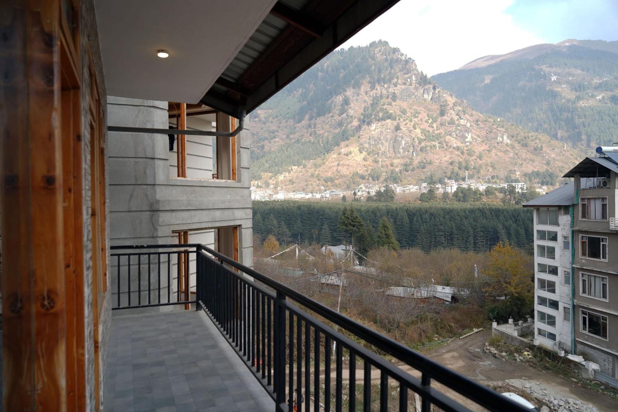 Hotel Anchal Residency Manali Buitenkant foto